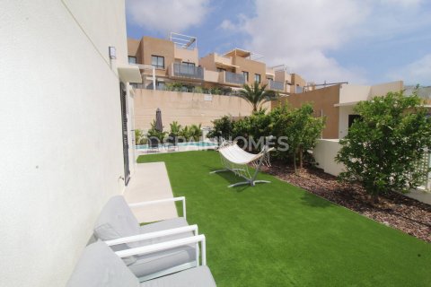 Villa for sale Orihuela, Alicante, Spain 3 bedrooms, 74 sq.m. No. 131152 - photo 5