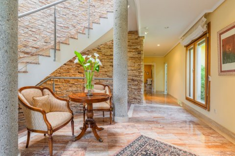 Huvila myytävänä Ciudalcampo, Madrid, Espanja, 5 makuuhuonetta, 671 m2 No. 122205 - kuva 15