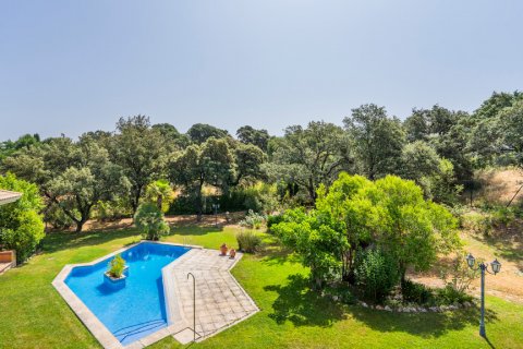 Huvila myytävänä Ciudalcampo, Madrid, Espanja, 5 makuuhuonetta, 671 m2 No. 122205 - kuva 4