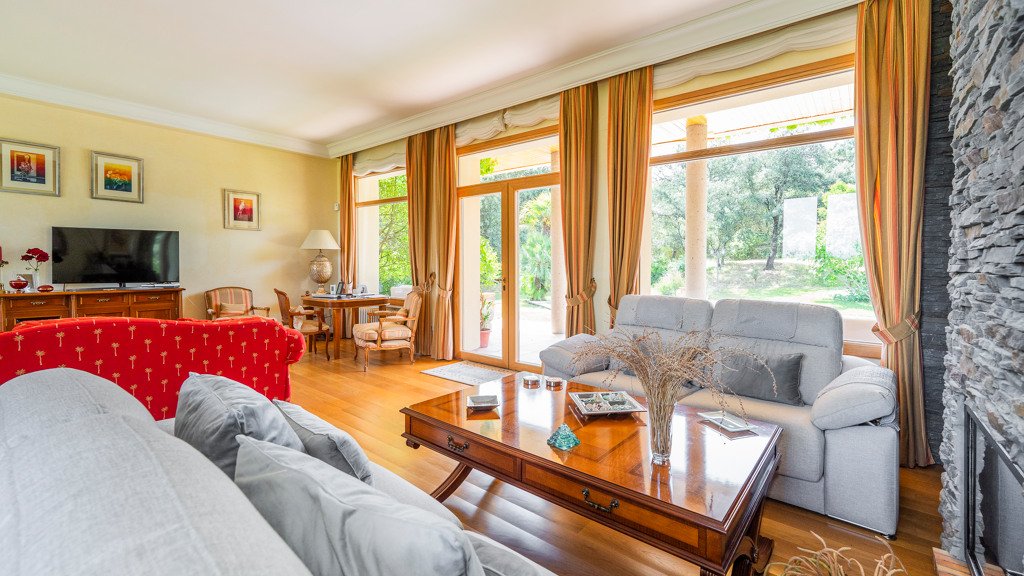 Villa in Ciudalcampo, Madrid, Spanien 5 Schlafzimmer, 671 m2 Nr. 122205