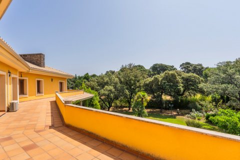Huvila myytävänä Ciudalcampo, Madrid, Espanja, 5 makuuhuonetta, 671 m2 No. 122205 - kuva 12