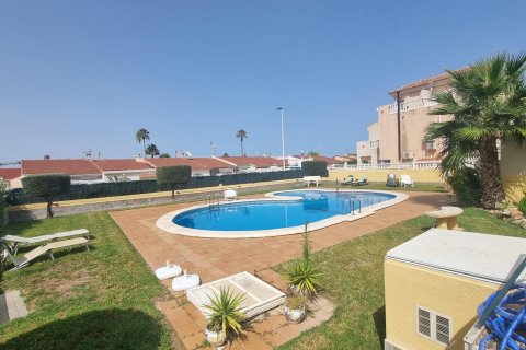 Penthauss pārdošanā El Limonar, Malaga, Spānijā 2 istabas, 86 m2 Nr. 130601 - attēls 3