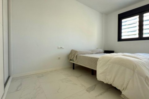 Dzīvoklis īrēšanai Alicante, Spānijā 1 istaba, 118 m2 Nr. 130599 - attēls 16