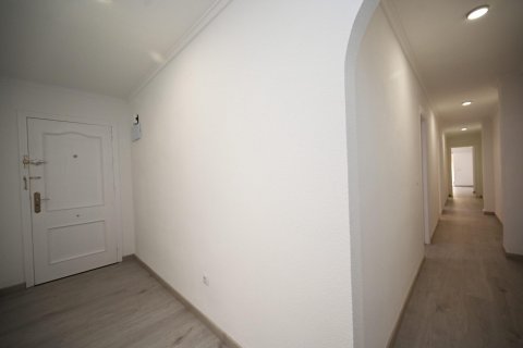 Apartment for sale Torrevieja, Alicante, Spain 2 bedrooms, 67 sq.m. No. 130602 - photo 29