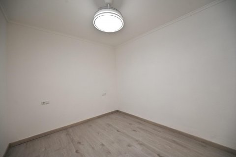 Apartment for sale Torrevieja, Alicante, Spain 2 bedrooms, 67 sq.m. No. 130602 - photo 27