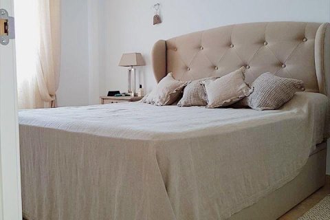 Apartment for sale Punta Prima, Alicante, Spain 4 bedrooms, 89 sq.m. No. 128618 - photo 4
