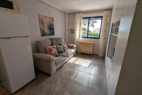Ático en venta Torrevieja, Alicante, España 2 dormitorios, 65 m2 No. 128617 - foto 5