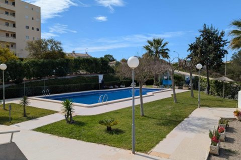 Ático en venta Torrevieja, Alicante, España 2 dormitorios, 65 m2 No. 128617 - foto 12