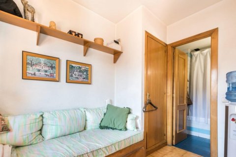 Kaupunkipientalo myytävänä Alcobendas, Madrid, Espanja, 6 makuuhuonetta, 270 m2 No. 124727 - kuva 16