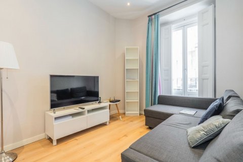 Продажа квартиры в Мадрид, Испания 3 спальни, 96м2 №124724 - фото 6