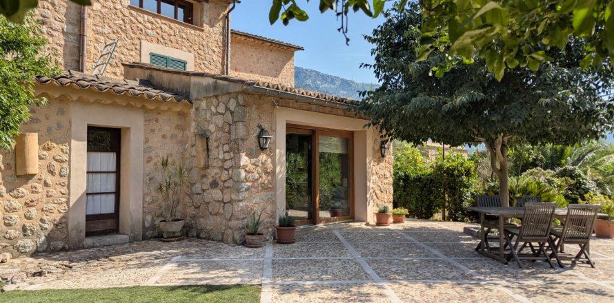 Villa Soller, Mallorca, Spain 3 bedrooms, 125 sq.m. No. 128142