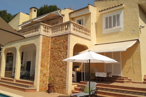 Villa à vendre Costa De La Calma, Mallorca, Espagne, 5 chambres, 400 m2 No. 128174 - photo 2