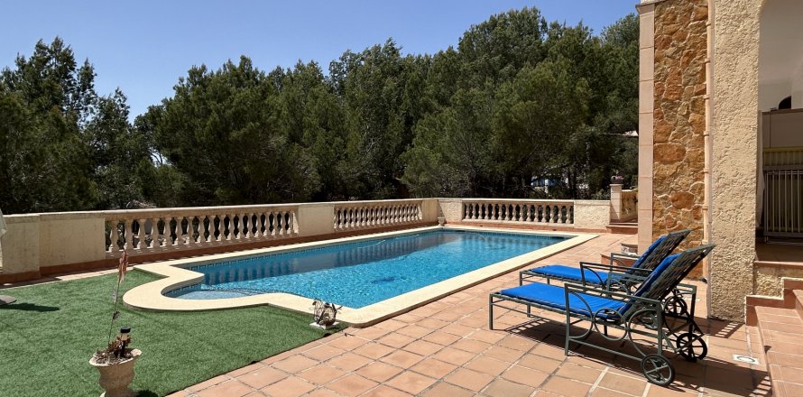 Villa Costa De La Calma, Mallorca, Espagne 5 chambres, 400 m2 No. 128174
