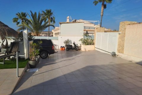 Villa en venta Ciudad Quesada, Alicante, España 6 dormitorios, 215 m2 No. 125601 - foto 13