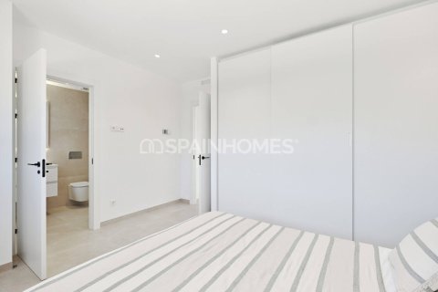 Villa for sale in Orihuela, Alicante, Spain 3 bedrooms, 137 sq.m. No. 121267 - photo 22