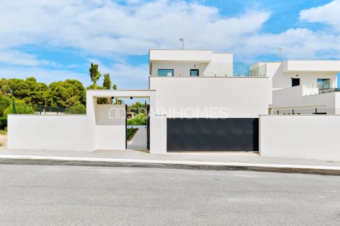 Villa for sale Orihuela, Alicante, Spain 3 bedrooms, 151 sq.m. No. 121267 - photo 19