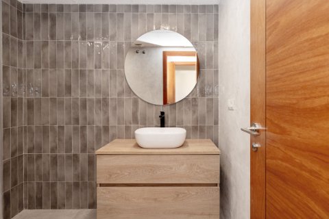 Продажа квартиры в Малага, Испания 2 спальни, 98м2 №121630 - фото 23