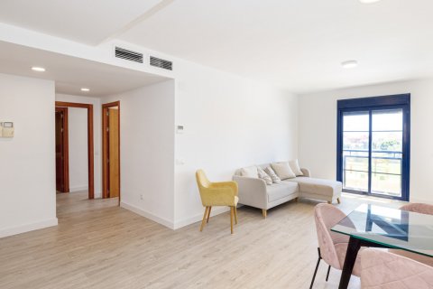 Продажа квартиры в Малага, Испания 2 спальни, 98м2 №121630 - фото 14