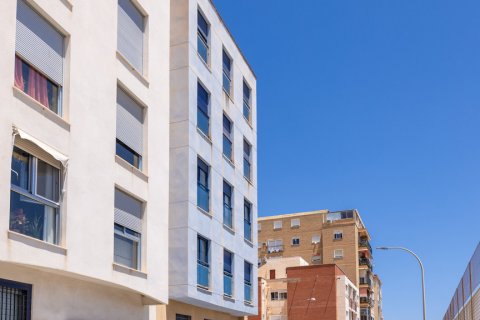 Продажа квартиры в Малага, Испания 2 спальни, 98м2 №121630 - фото 3