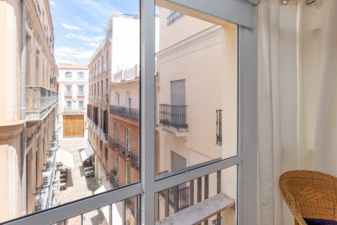 Продажа квартиры в Малага, Испания 3 спальни, 66м2 №121628 - фото 11