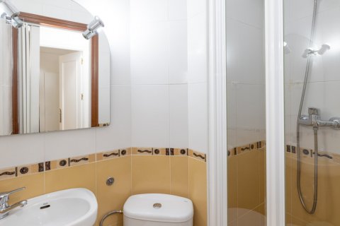 Продажа квартиры в Малага, Испания 3 спальни, 66м2 №121628 - фото 27