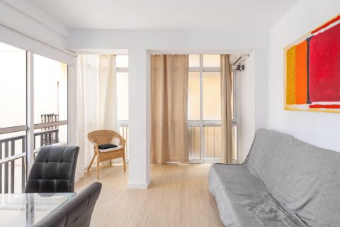 Продажа квартиры в Малага, Испания 3 спальни, 66м2 №121628 - фото 7