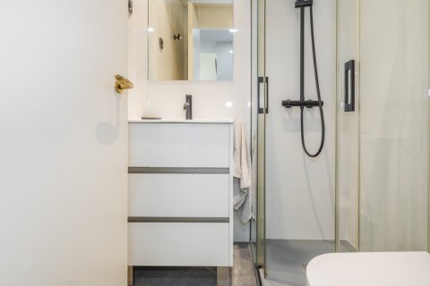 Продажа дуплекса в Мадрид, Испания 6 спален, 290м2 №121632 - фото 23