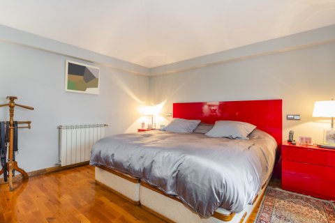 Продажа дуплекса в Мадрид, Испания 6 спален, 290м2 №121632 - фото 12