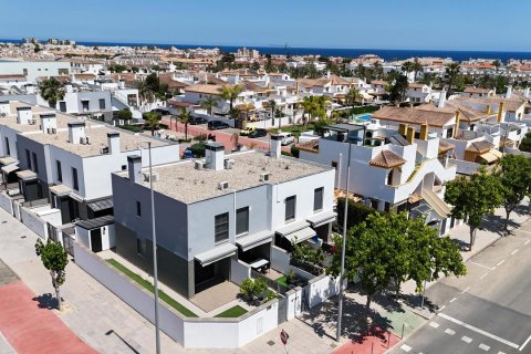 Townhouse for sale Torre de la Horadada, Alicante, Spain 2 bedrooms, 68 sq.m. No. 125497 - photo 1