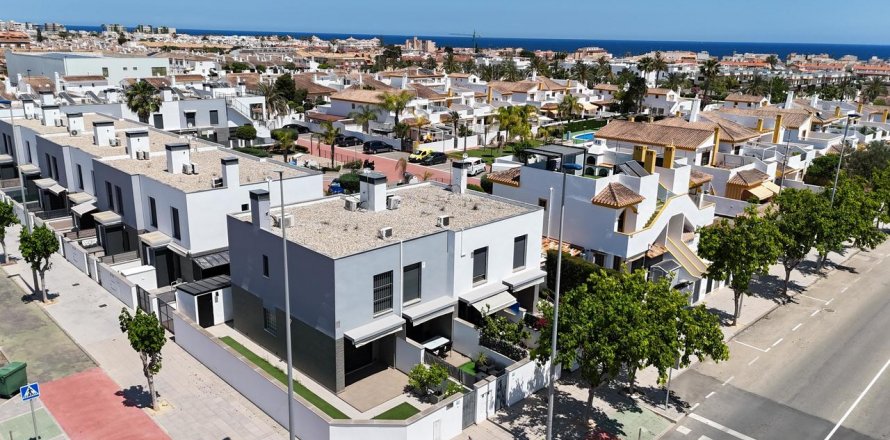 Townhouse Torre de la Horadada, Alicante, Spain 2 bedrooms, 68 sq.m. No. 125497