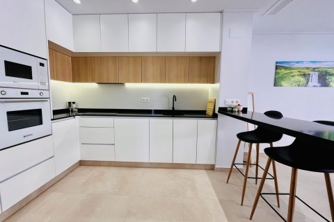 Huoneisto myytävänä Guardamar del Segura, Alicante, Espanja, 3 makuuhuonetta, 102 m2 No. 125496 - kuva 4