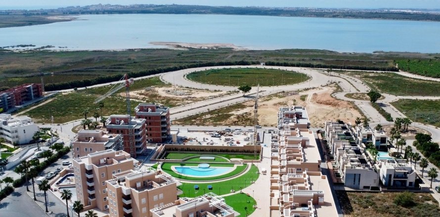 Huoneisto Guardamar del Segura, Alicante, Espanja 3 makuuhuonetta, 102 m2 No. 125496