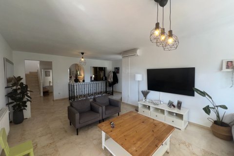 Продажа виллы в Аликанте, Испания 5 спален,  №120037 - фото 24