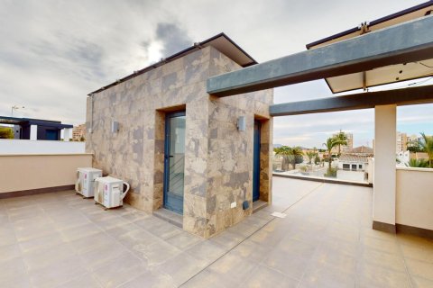 Villa zum Verkauf La Manga del Mar Menor, Murcia, Spanien 4 Schlafzimmer, 212 m2 Nr. 120039 - Foto 10
