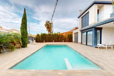 Villa zum Verkauf La Manga del Mar Menor, Murcia, Spanien 4 Schlafzimmer, 212 m2 Nr. 120039 - Foto 1