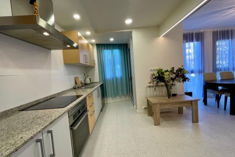 Apartamento en venta Salou, Tarragona, España 3 dormitorios, 120 m2 No. 130357 - foto 4