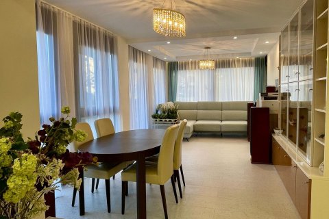 Apartamento en venta Salou, Tarragona, España 3 dormitorios, 120 m2 No. 130357 - foto 1