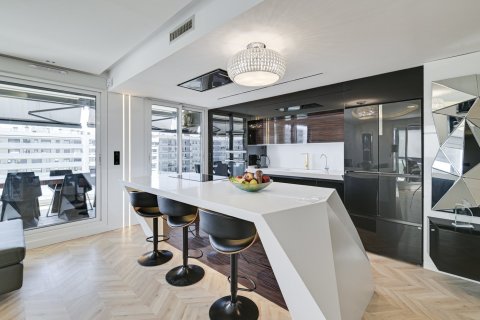 Appartamento in vendita Barcelona, Spagna 3 camere da letto, 222 mq. N° 130360 - foto 12