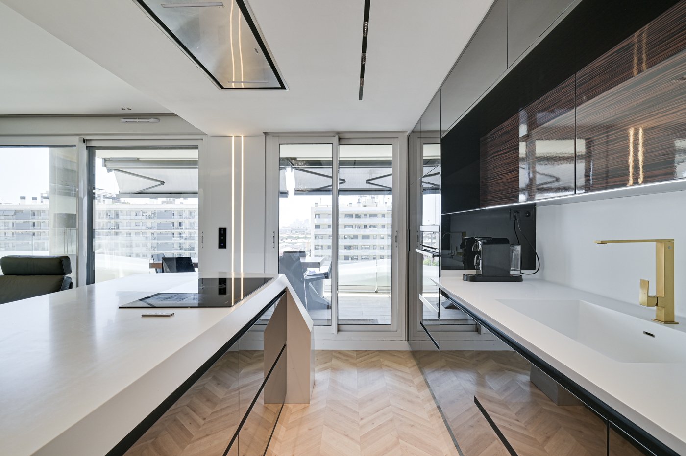 Wohnung in Barcelona, Spanien 3 Schlafzimmer, 222 m2 Nr. 130360