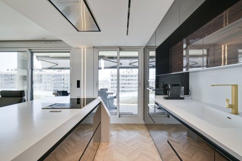 Appartamento in vendita Barcelona, Spagna 3 camere da letto, 222 mq. N° 130360 - foto 14