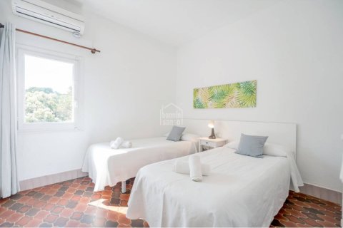 Villa for sale Ferreries, Menorca, Spain 4 bedrooms, 243 sq.m. No. 127996 - photo 11
