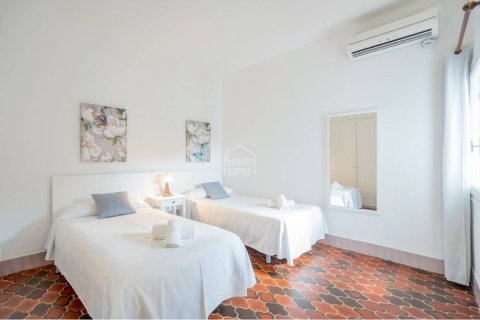 Villa for sale Ferreries, Menorca, Spain 4 bedrooms, 243 sq.m. No. 127996 - photo 13