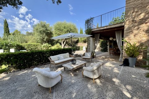 Finca myytävänä Pollenca, Mallorca, Espanja, 3 makuuhuonetta, 218 m2 No. 129596 - kuva 23