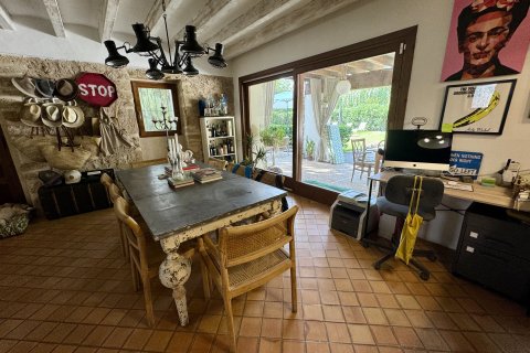 Finca myytävänä Pollenca, Mallorca, Espanja, 3 makuuhuonetta, 218 m2 No. 129596 - kuva 8