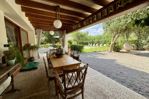 Finca myytävänä Pollenca, Mallorca, Espanja, 3 makuuhuonetta, 218 m2 No. 129596 - kuva 24