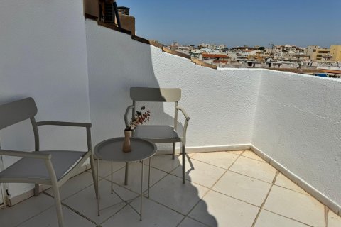 Takvåning till salu Torrevieja, Alicante, Spanien 120 kvm. Nr. 129549 - foto 28