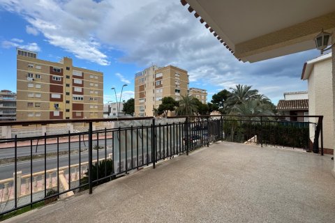 Villa in vendita La Zenia, Alicante, Spagna 4 camere da letto, 217 mq. N° 125923 - foto 20