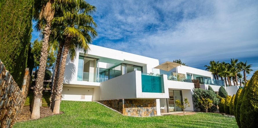 Villa Pinar De Campoverde, Alicante, Espagne 4 chambres, 248 m2 No. 125922