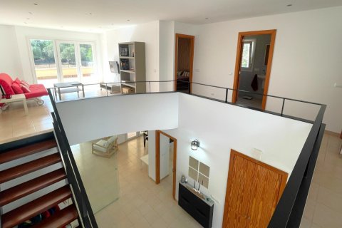 Finca for rent Sineu, Mallorca, Spain 4 bedrooms, 272 sq.m. No. 131005 - photo 11