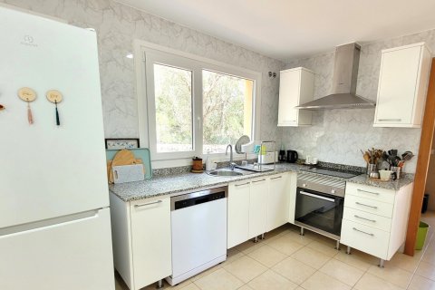 Finca for rent Sineu, Mallorca, Spain 4 bedrooms, 272 sq.m. No. 131005 - photo 9